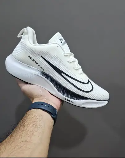 NIKE ZOOM FLY